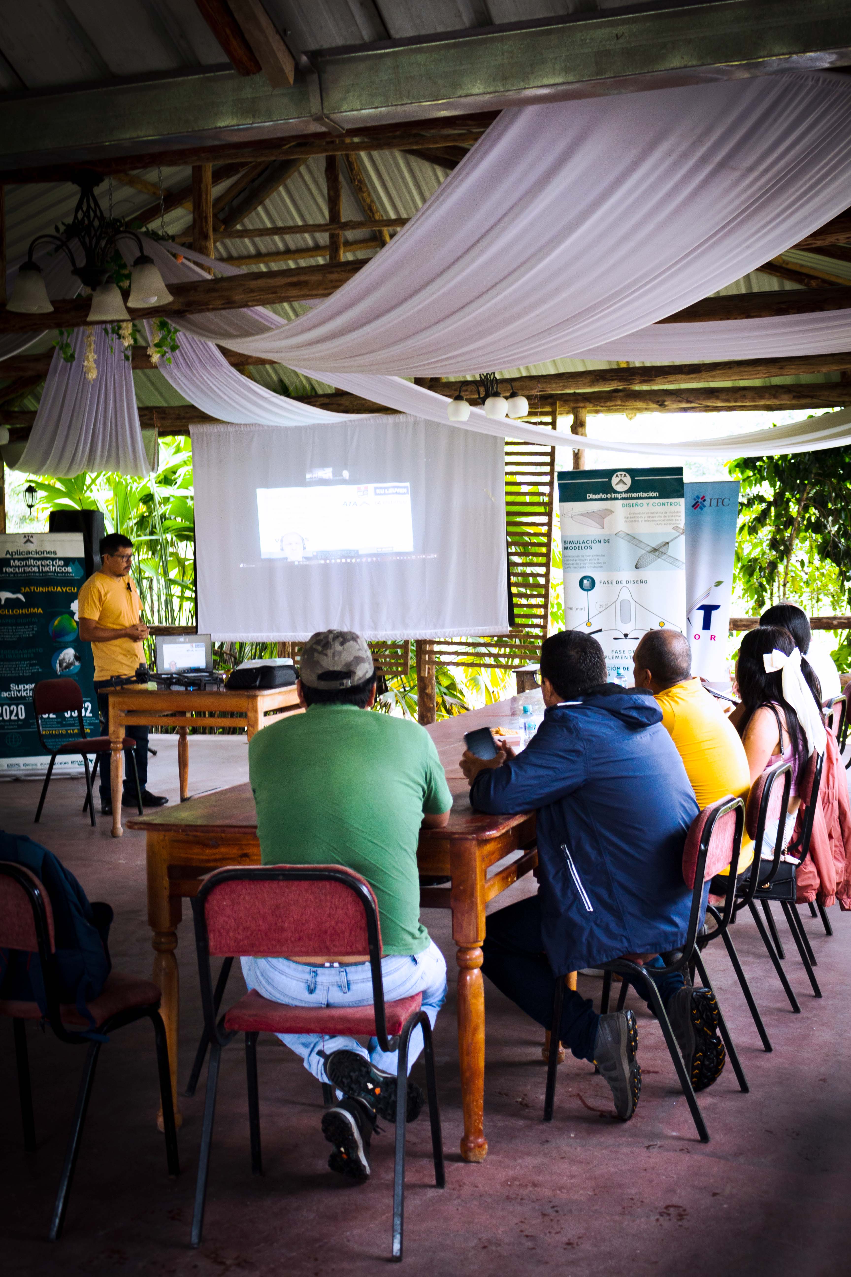 Training on monitoring applications and drone technology (UAV) with the community.